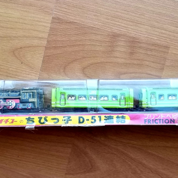 Japanese Tin Toy Train - Picture 4 of 4